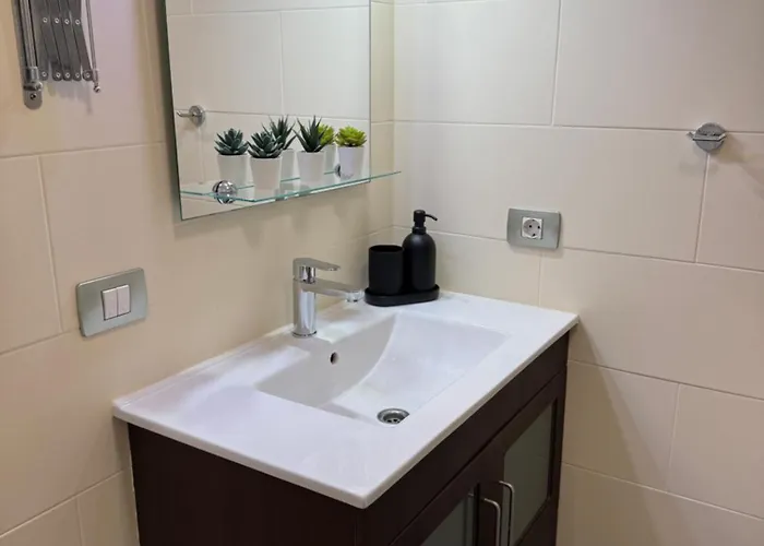 Island Breeze Tenerife * קוסטה דל סילנסיו