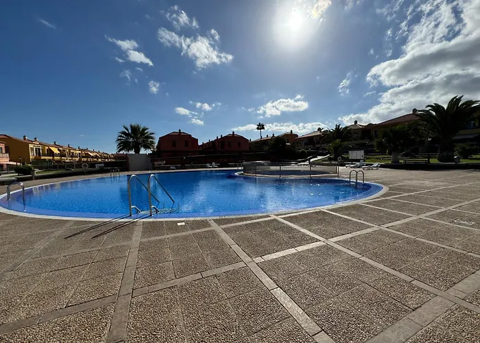 Island Breeze Tenerife *